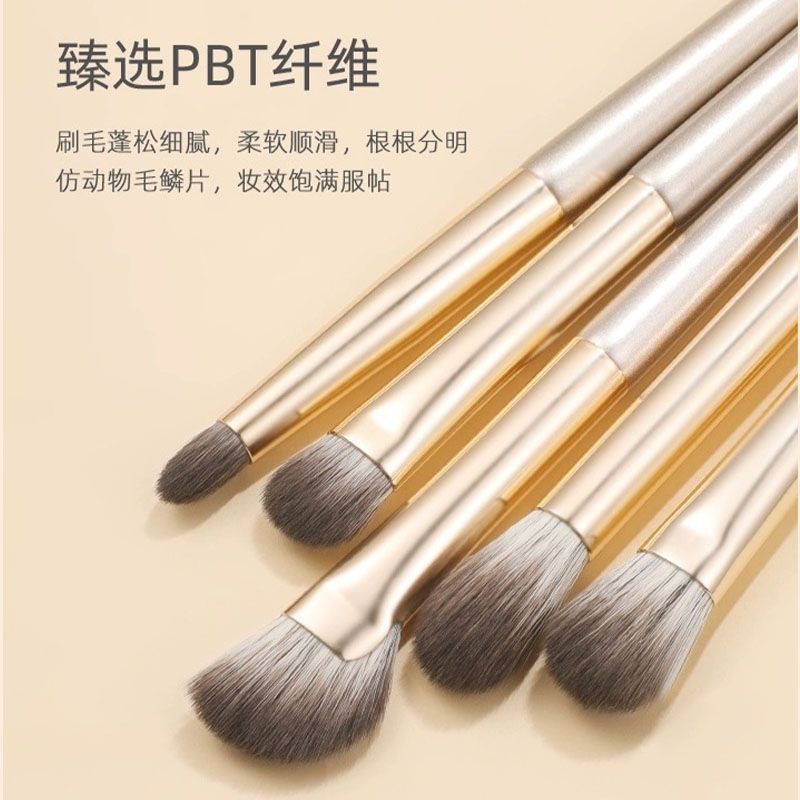 顶级化妆品牌排行榜前十名：谁才是真正的美妆王者？
