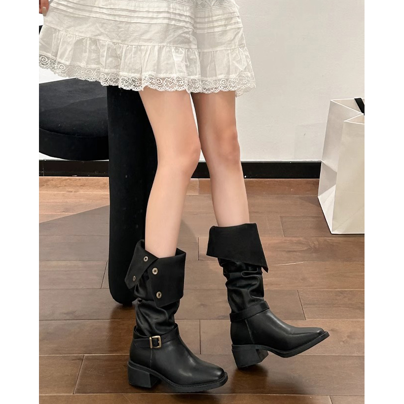 复古西部堆堆靴，2025夏季新款，方头平底褶皱小腿靴，穿上就是时尚焦点！