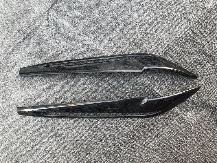 宝马X5/X6碳纤维灯眉改装，点亮你的驾驶激情