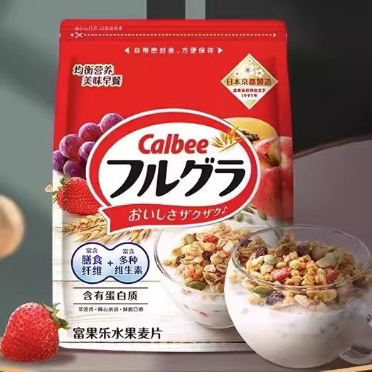 日本Calbee卡乐比富果乐水果麦片：低糖即食，开启元气早餐新体验！
