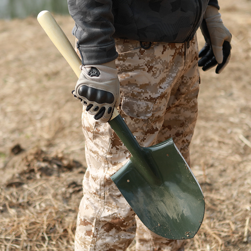 昌林1533工兵铲：户外探险必备神器，让野营钓鱼变得更轻松！️