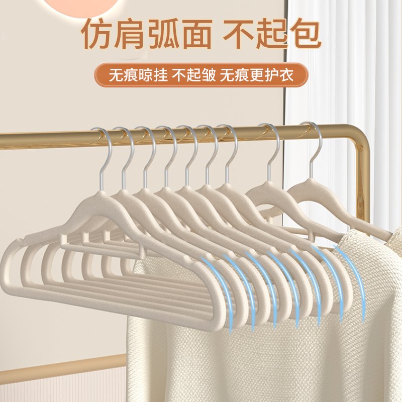 卡尔美冬季大衣：运动与保暖的完美结合，8461MF1031让你冬日也能活力四射！❄️