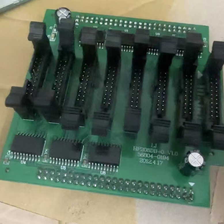 LED电子显示屏控制卡转接板HP208DB -0 V1.0：点亮你的创意空间