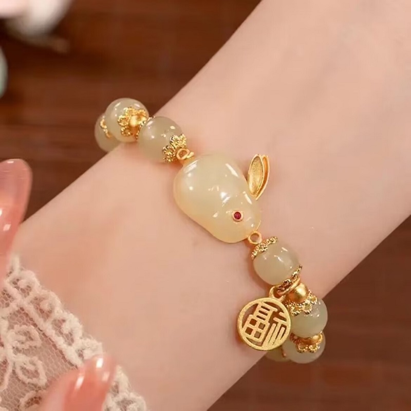 小润润手串是什么材质？如何辨别真伪