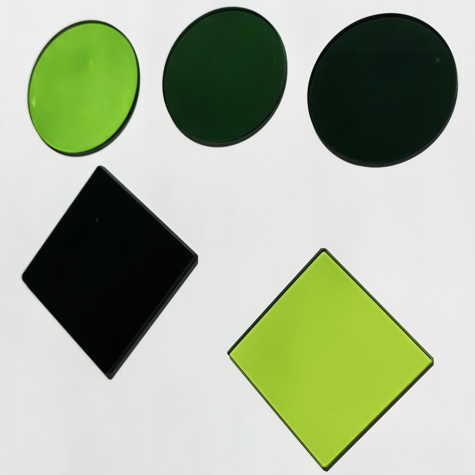 定制绿色光学玻璃滤光片如何选择？2026年最新指南