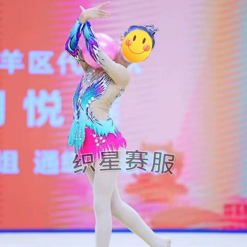 如何挑选适合的儿童成人艺术体操服装？