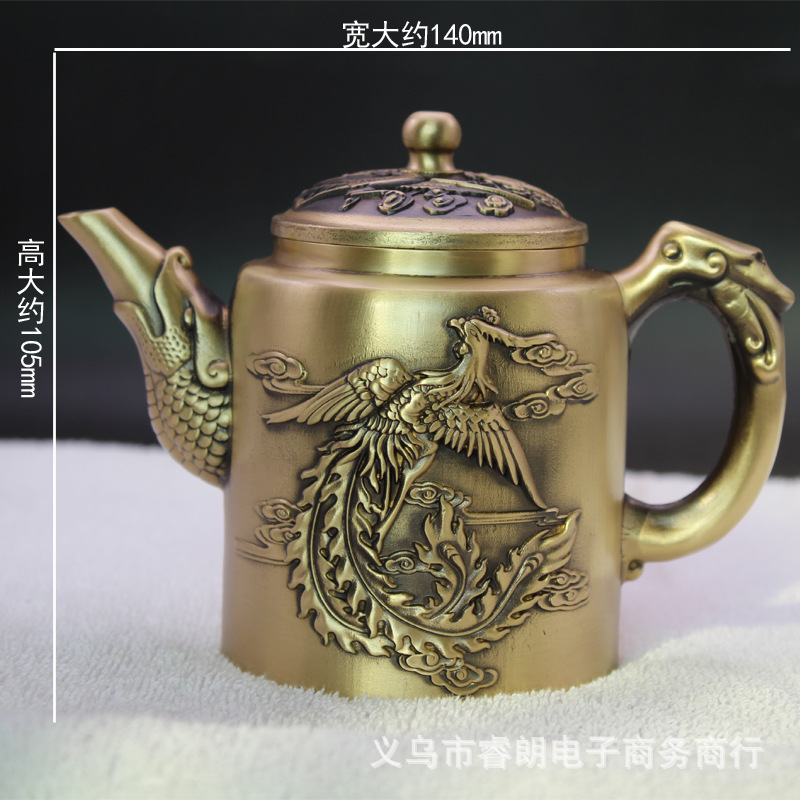 复古黄铜水壶：欧式客厅的灵魂摆件，样板间装饰的点睛之笔！