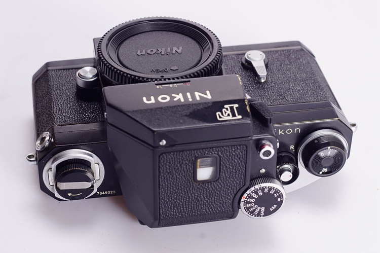 尼康Nikon F100：胶片摄影界的经典传奇，复古控必备神器！
