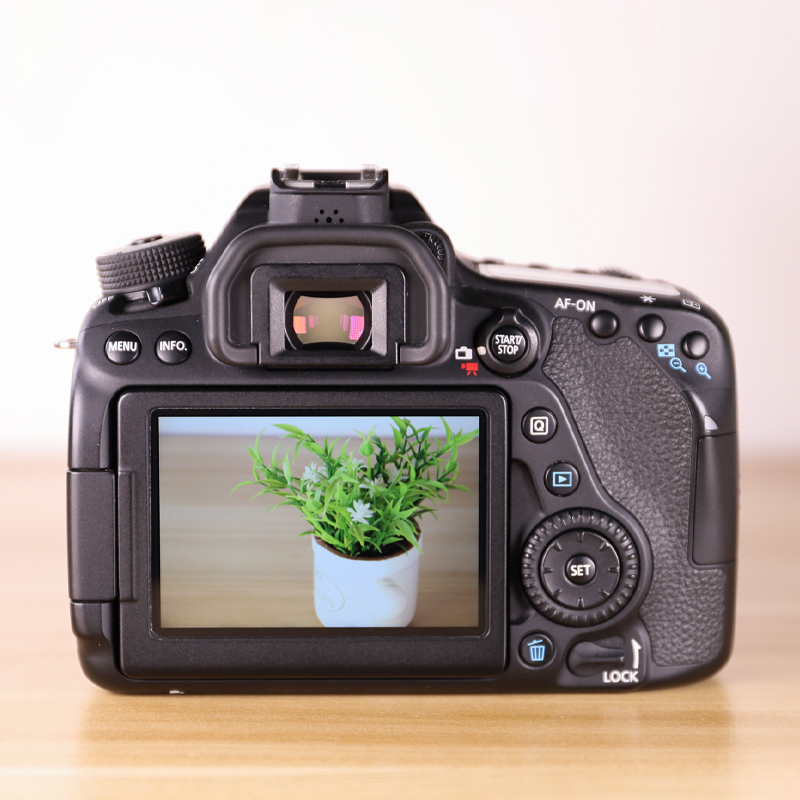 佳能EOS 80D &amp; 90D套机：中端旗舰单反，摄影达人的新宠！