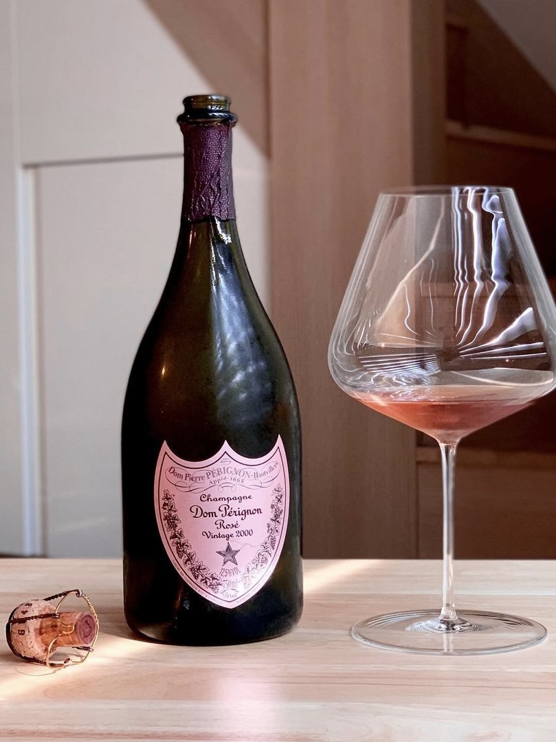 唐培里侬香槟王Dom Pérignon：奢华礼盒，庆祝每一个特别时刻✨