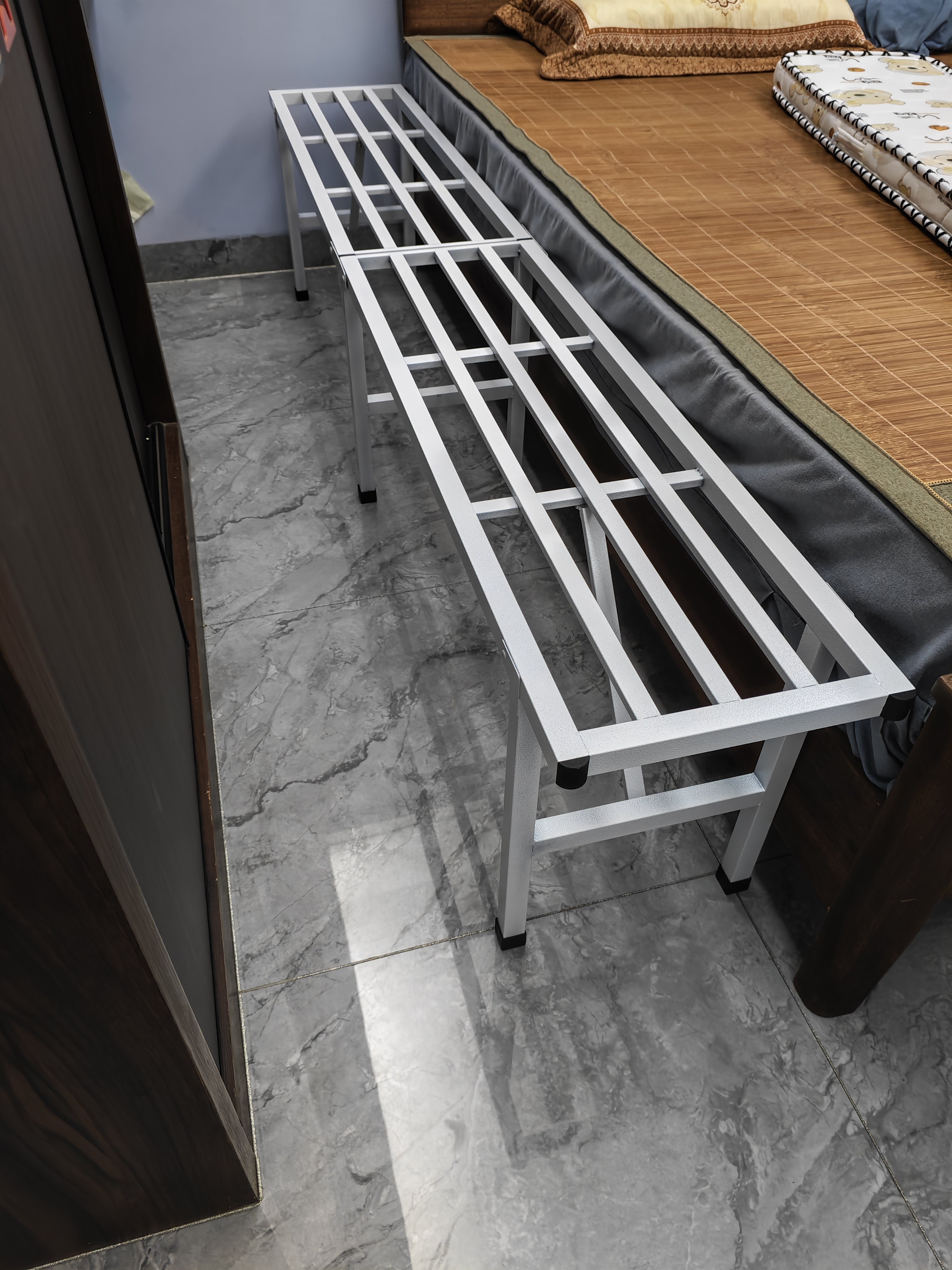 如何选择一款适合的铁艺儿童床拼接床？