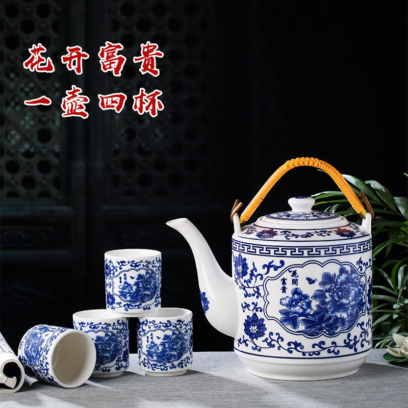 景德镇陶瓷大水壶：耐高温冷水壶，夏日清凉神器，你家必备吗？