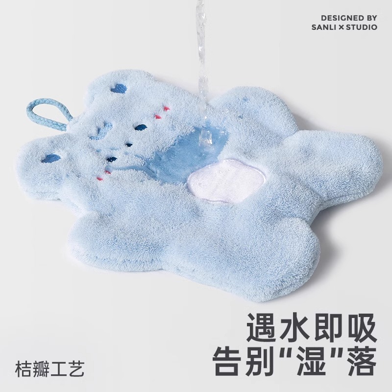 三利挂式擦手巾：厨房卫生间必备神器？速干吸水实测揭秘！