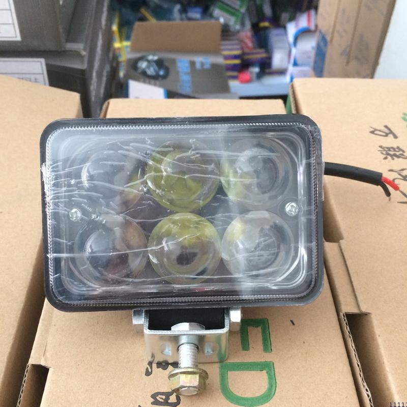 12V/24V超亮货车LED射灯：点亮黑夜，照亮前路的秘密武器！