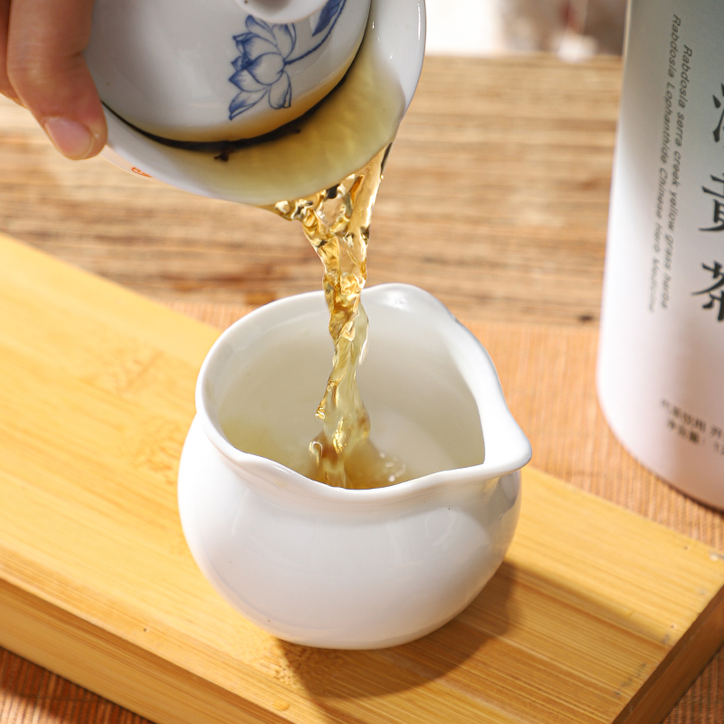 黄茶属于什么茶类别？小白必看，手把手教你识别黄茶，正确泡茶不求人！