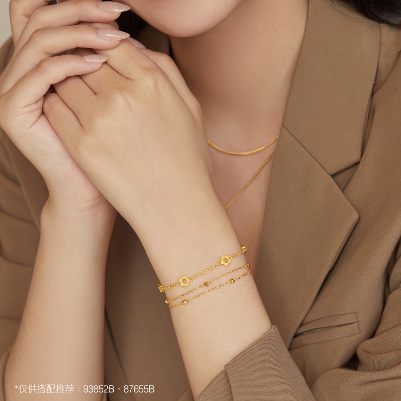 周生生永系列圆珠手链5g黄金足金金珠链子手饰93683B：永恒之美，如何选择你的黄金手链？