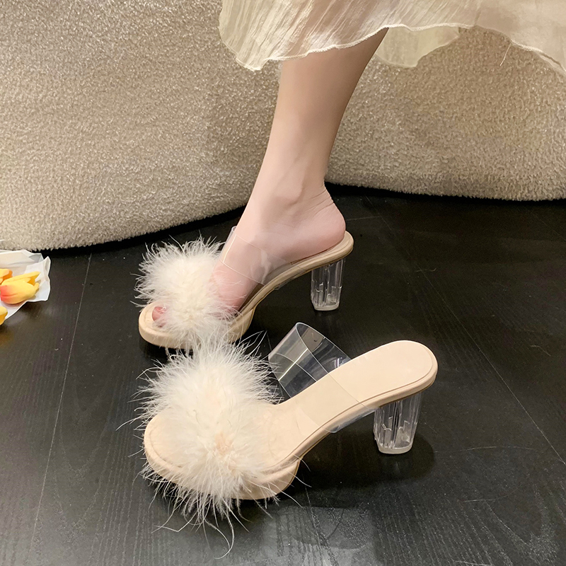 透明高跟鞋英文怎么说？宝藏高跟鞋名字大揭秘！