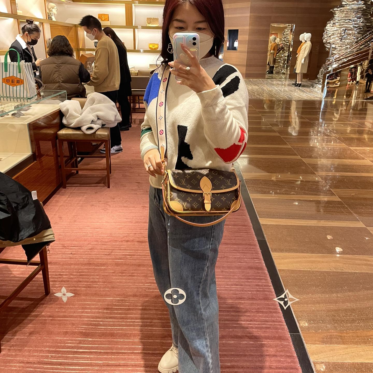 2023新款LV女包价格是多少？全面解析