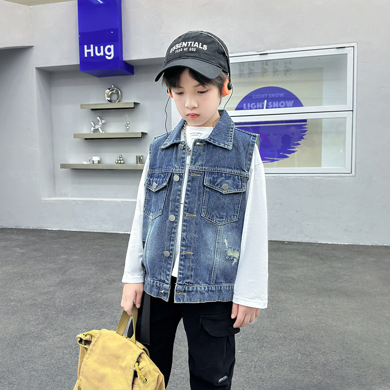 2026新款男童纯棉牛仔马甲怎么选？有哪些必备功能？