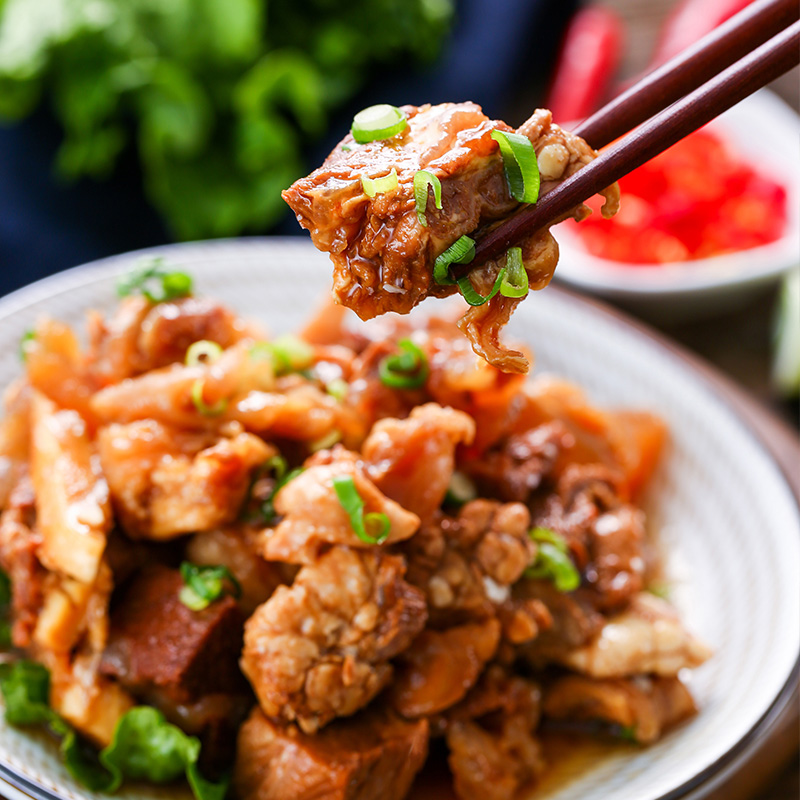 东来顺筋头巴脑：正宗北京味道，年货必备，中华老字号的美味传承！