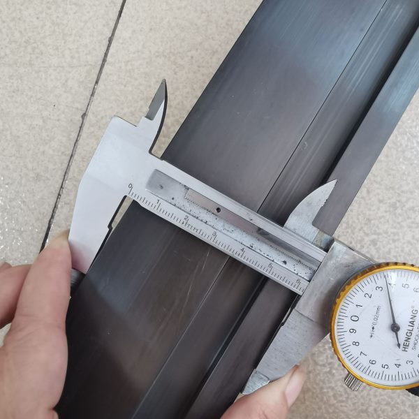 轨道一体热成型配件：大梁吸塑机链轨，让你的生产线效率翻倍