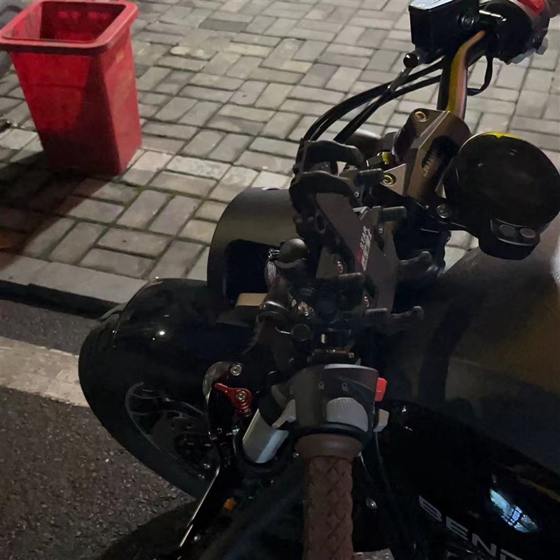 奔达金吉拉/灰石牛角离合器手柄把手左扎把后视镜座摩托车左把手：骑士必备，极致操控新体验！‍♂️