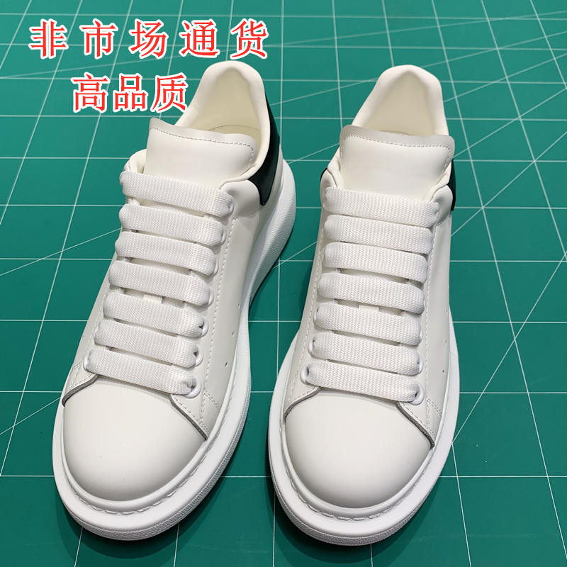 小白鞋洗不干净？牛皮小白鞋怎么洗才白到反光！