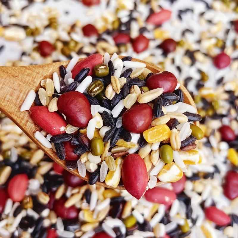 杂粮八宝粥原料大揭秘：五谷杂粮黑米糯米，熬出家的味道！
