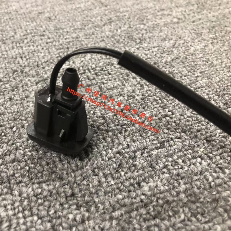 宝马5系E60喷水嘴升级指南：告别模糊视线，享受清晰视界！