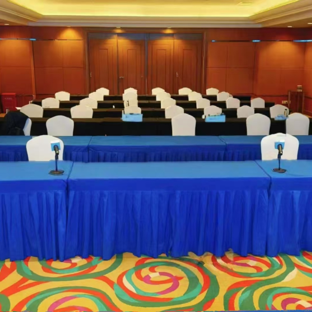 会议桌椅租赁大揭秘：轻松搞定你的会展活动！
