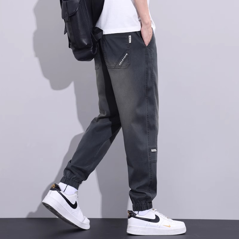 为什么今年春装流行橙色？如何搭配更出彩？