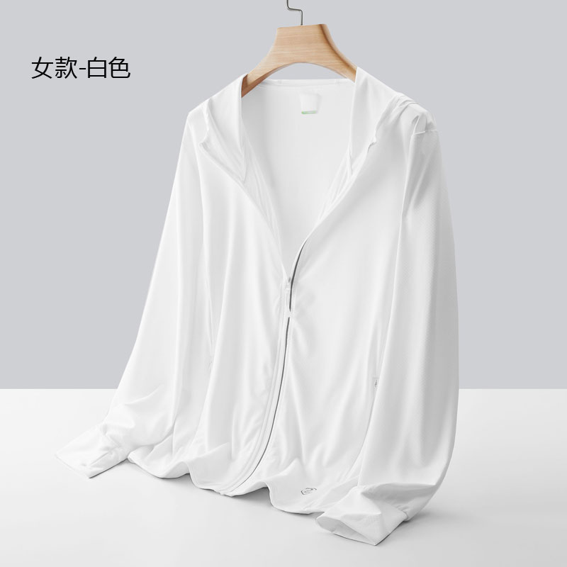 优衣库Logo大揭秘：这简约背后的时尚密码你知道吗？