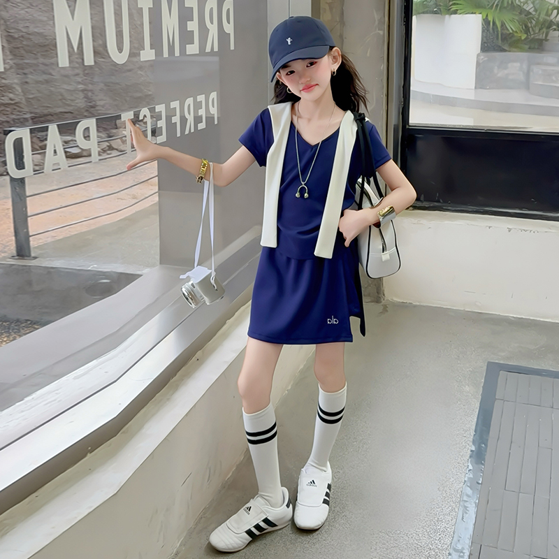 夏日必备！2025新款美式条纹防晒冲锋衣+短裙两件套，轻松get度假风✨