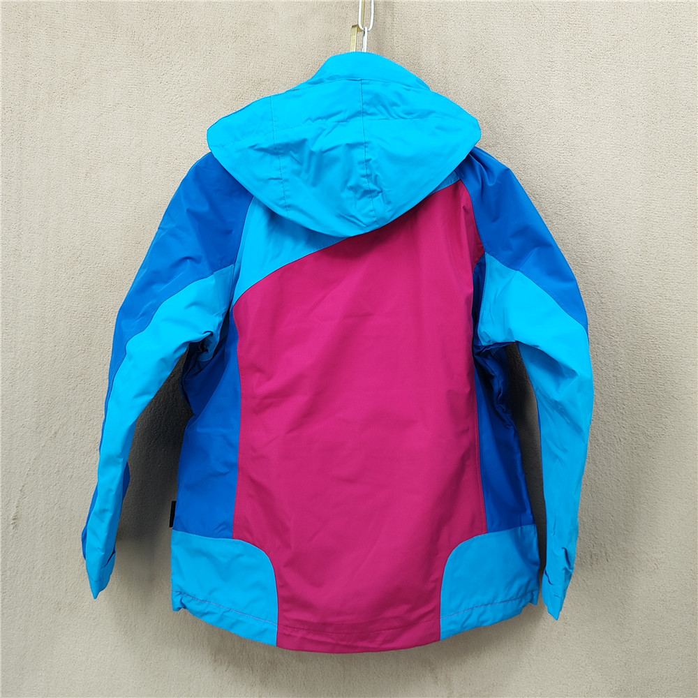 三合一丝光绒复合滑雪服布料到底有多牛？防泼水+耐磨+保暖全都要！