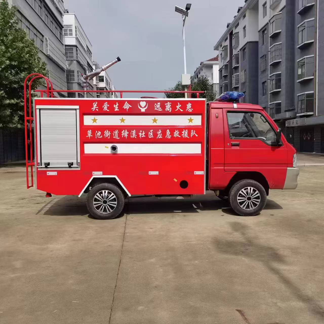 8000元电动四轮车能开吗？新手必看的真相+避坑指南！