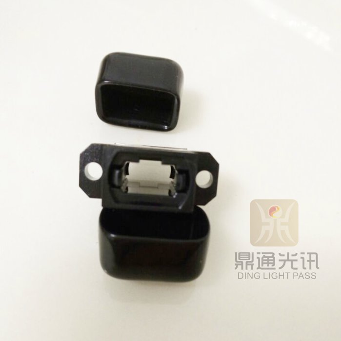 波钢法兰盘MPO-MPO光纤耦合器：光纤连接的革命者！