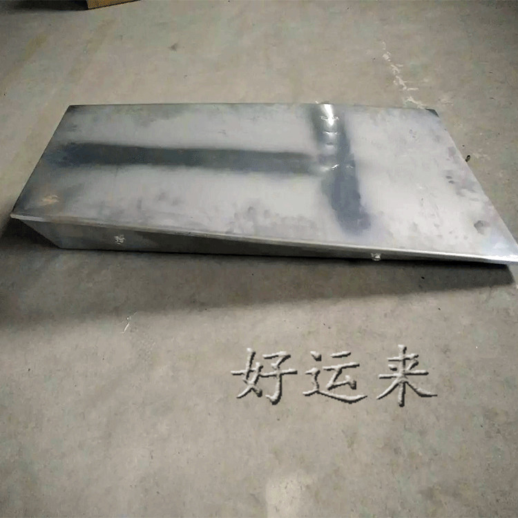 田径场新款地器材：不锈钢撑杆跳插斗带盖板热销，助力运动员飞得更高！