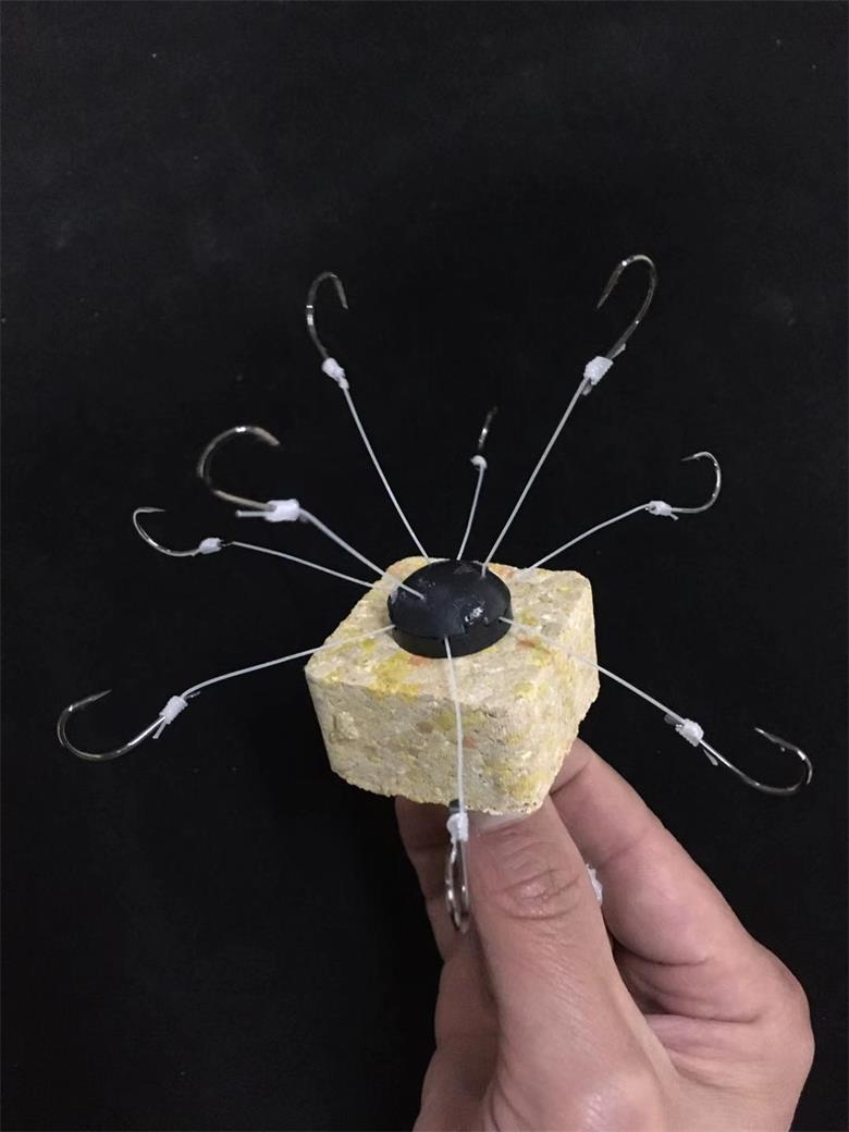 新品伊势尼爆炸钩套装：鲢鳙钓鱼的终极神器，让你轻松满载而归!