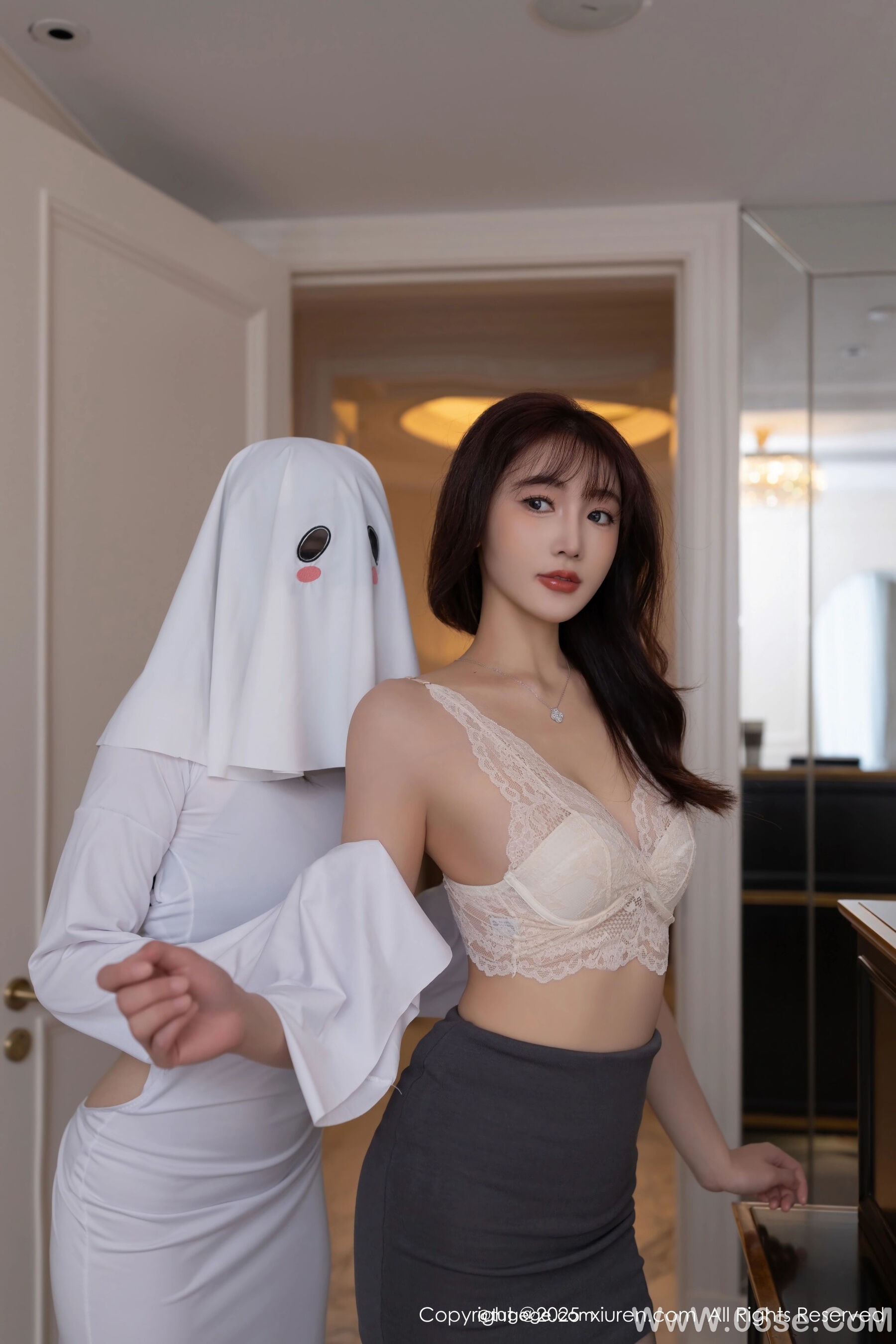 图片[21]-[Xiuren秀人网] 2025.05.15 NO.10282 陆萱萱[81P]-六色网