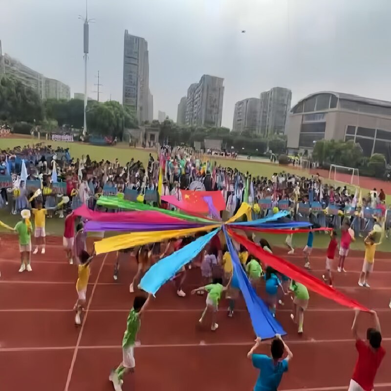 表演彩带与道具选择的关键因素是什么？