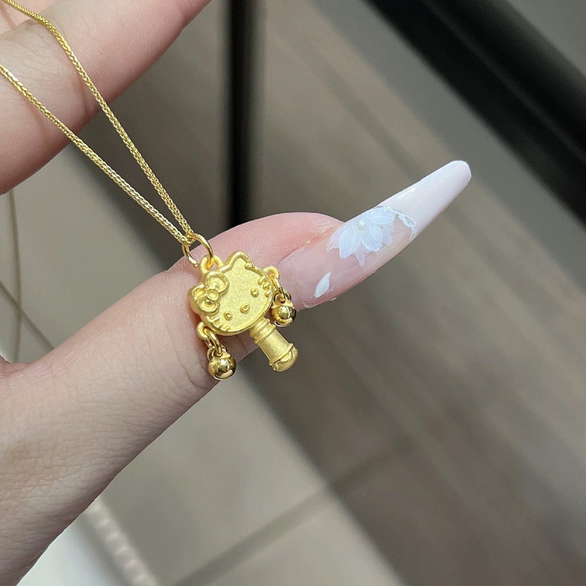 女人戴什么吊坠最旺？转运开运的神秘力量来了！
