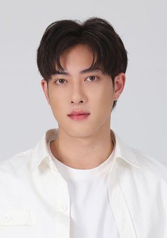 冥王星爱恋