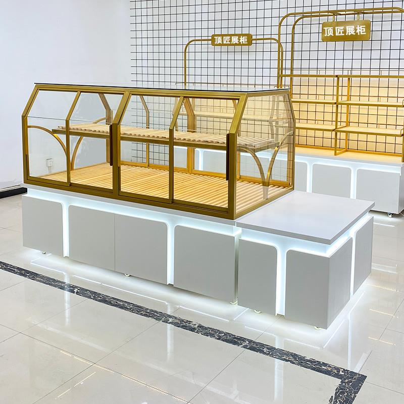 2025新款中式烘焙店面包展示柜，甜品店收银吧台设计趋势大揭秘！