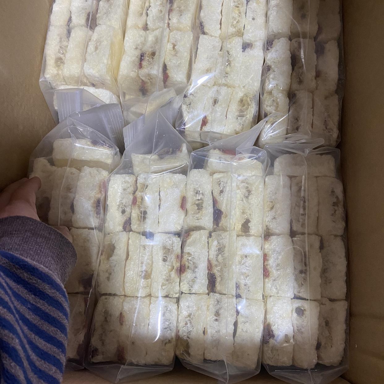 品牌工厂直供！2斤无标银耳羹，冲泡即食，易碎慎拍，新品套袋，拍前务必私信确认！
