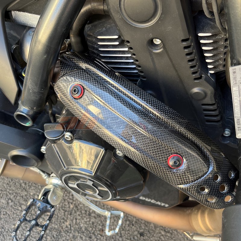 DUCATI杜卡迪SCRAMBLER 800 18自游改装：碳纤维排气管防烫罩，让你的骑行更加安全舒适！