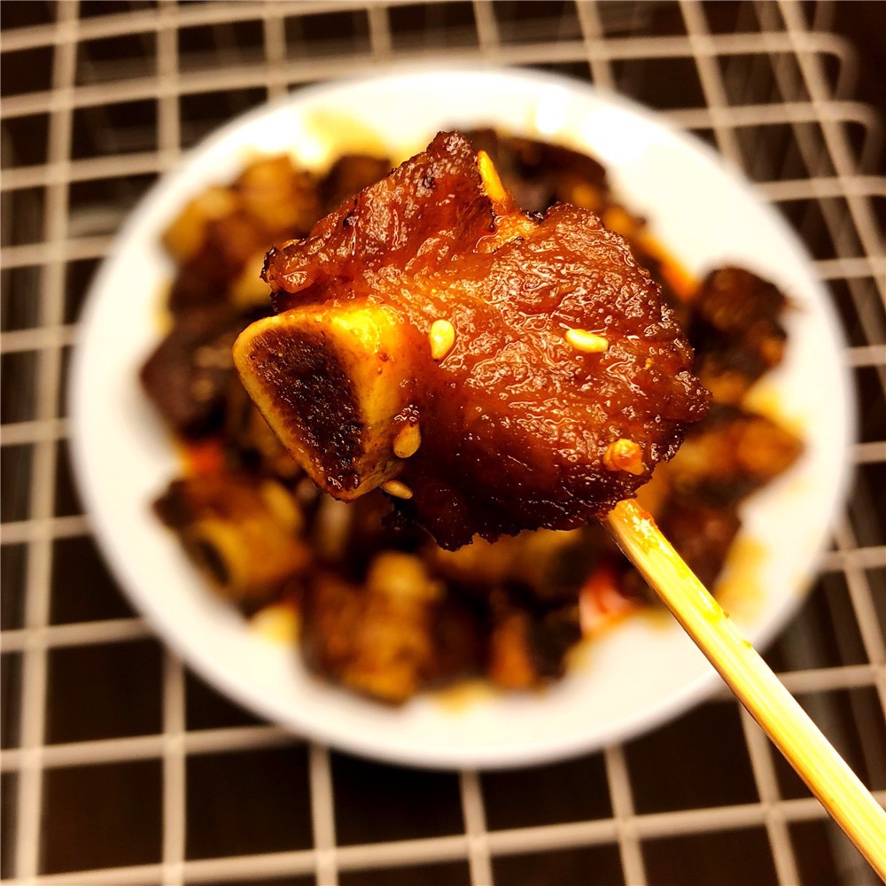 美好黄金蒜香肋排250g：解锁餐桌新美味，蒜香浓郁的秘密武器！