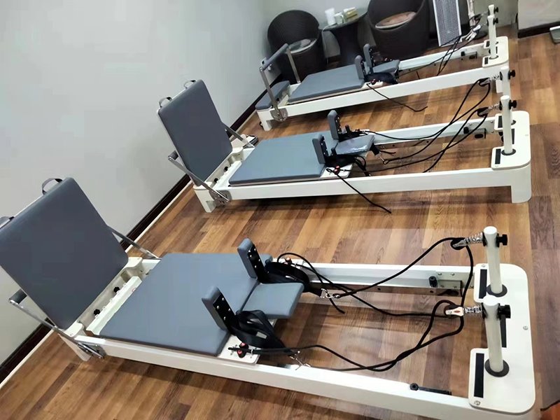 普拉提核心床卡迪拉克铝合金小白床稳踏椅梯桶五件套：健身神器，解锁普拉提新境界！