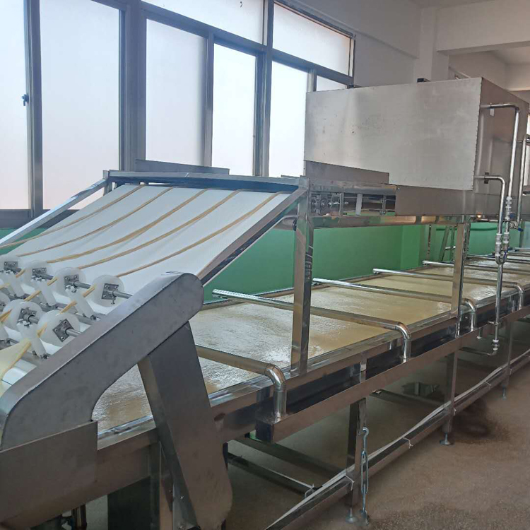 全自动腐竹生产线：解锁腐竹制作新境界，带你走进现代豆制品加工的秘密工厂！