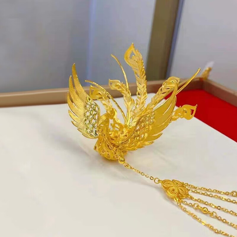 六福珠宝凤凰黄金发簪！婚嫁必备！传家宝级鎏彩工艺太绝了！