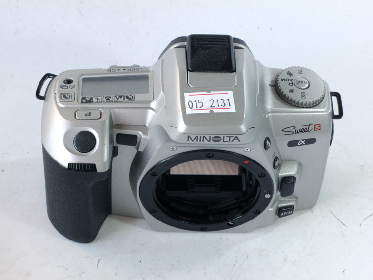 美能达Minolta Sweet 135胶卷相机：瑕疵机的魅力，复古摄影的浪漫之旅！